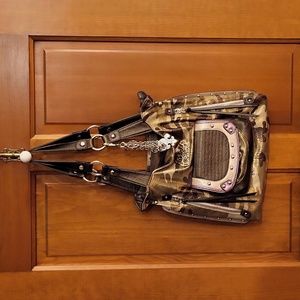 NWOT Kathy Von Zealand Camo Purse